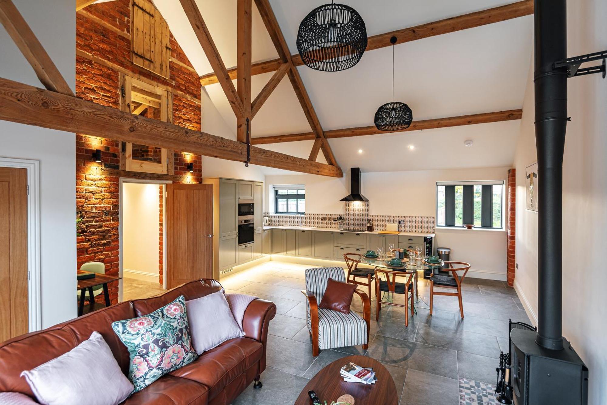 Pigeon House - Unique Barn With Private Garden, Hot Tub And Wood Burner Villa Shrewsbury Dış mekan fotoğraf