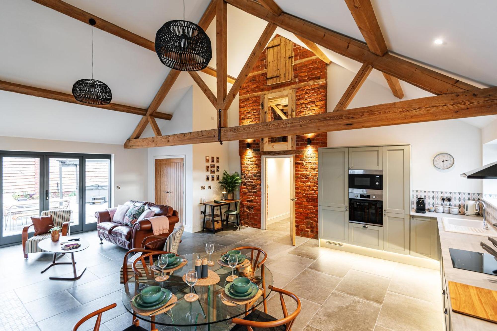 Pigeon House - Unique Barn With Private Garden, Hot Tub And Wood Burner Villa Shrewsbury Dış mekan fotoğraf